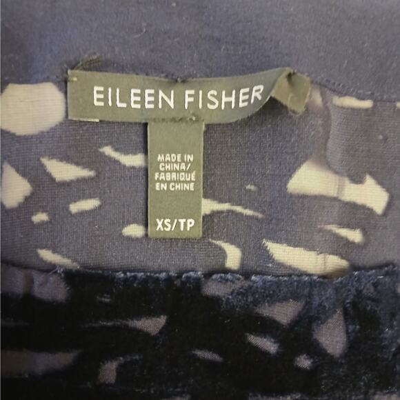 Eileen Fisher SZ XS Silk Blend Velvet Vines Burnout Blouse 3/4 Sleeve - Picture 4 of 7